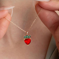 Fruit Strawberry Pendant Necklace, Cute Clavicle Chain, Trendy Party Jewelry, Christmas Halloween Gift, New Year's Gift, Valentine's Day Gift For Women Mom Family Friends