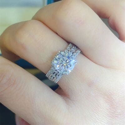 2 Carat Moissanite 925 Sterling Silver Ring - Everydayswear - 