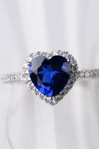 2 Carat Moissanite Heart-Shaped Side Stone Ring - Everydayswear - 