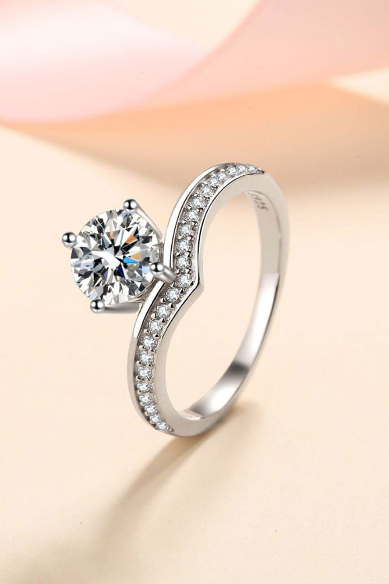 925 Sterling Silver Ring with 1 Carat Moissanite - Everydayswear - 