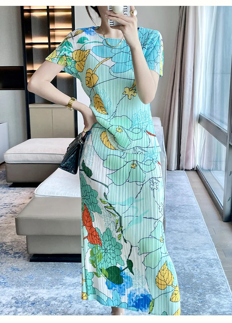 Miyake Pleated Two-Piece Set for Women Gentle Temperament Printed Suit Short-Sleeved Top and Skirt, High-end Summer Fashion, New