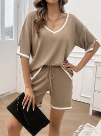 Contrast Trim V-Neck Top and Shorts Set