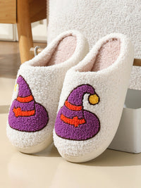 Halloween pattern home plush warm slippers