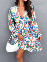 New elegant printed V-neck long-sleeved dress