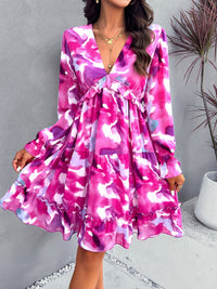 New elegant printed V-neck long-sleeved dress