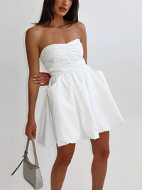 Sexy tube top dress for women with waist-hugging temperament white dress A-line puffy skirt