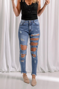 Distressed Slits Holes Frayed Jeans