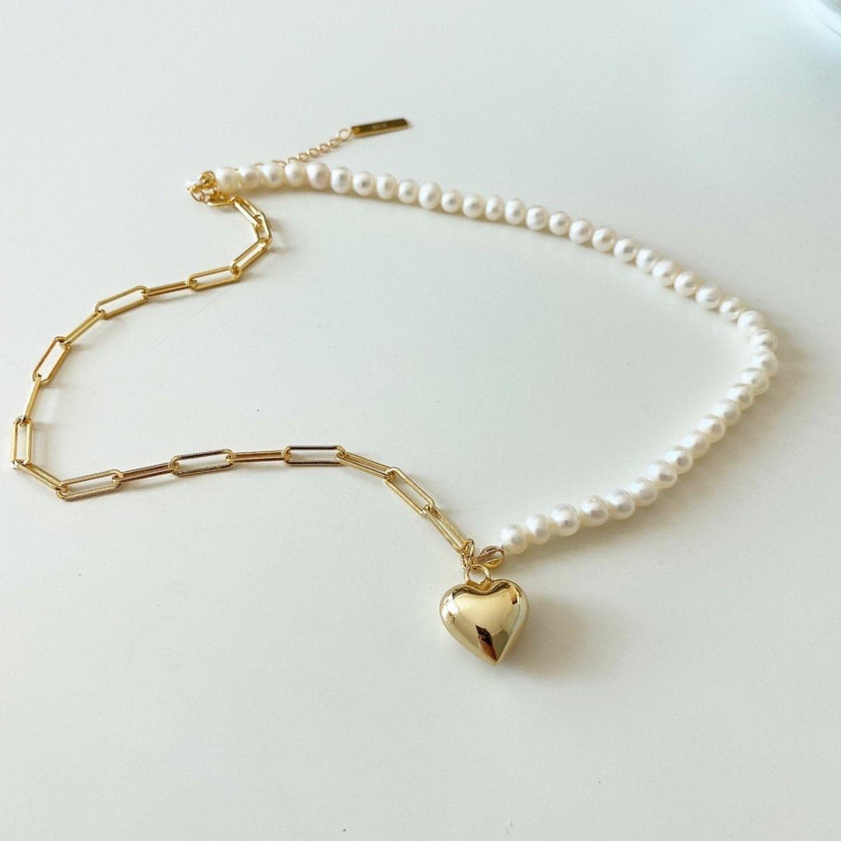 Asymmetry Chocker and Pearl Necklace with Heart Charming - Everydayswear