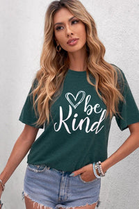 Be Kind Graphic T-Shirt - Everydayswear