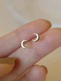 New glossy simple small crescent moon earrings