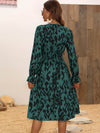 Women's printed V-neck waist-length sleeve dress