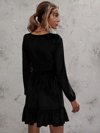 Golden velvet deep V-neck bubble sleeve velvet ruffle dress