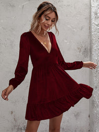 Golden velvet deep V-neck bubble sleeve velvet ruffle dress