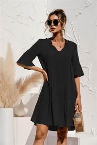 V-neck trumpet sleeve cake style stitching dress