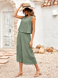 New Ladies Solid Color Casual Loose Sleeveless Ladies Jumpsuit