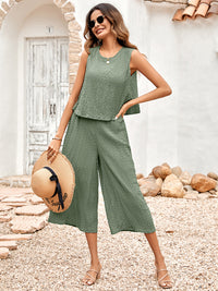 New Ladies Solid Color Casual Loose Sleeveless Ladies Jumpsuit