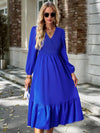 V-neck elegant dress with solid color