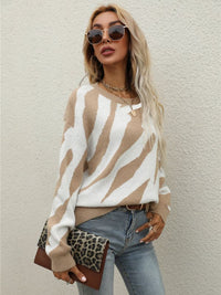 Women's Striped Fashionable Knitted Pullover Sweater