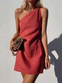 New casual solid color slant shoulder dress